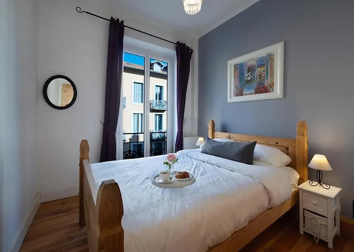 Seabreeze Port Apartman *